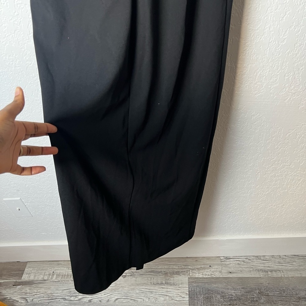 ADRIANNA PAPELL Slitted Halter Sheath Dress 8 - Picture 6 of 10